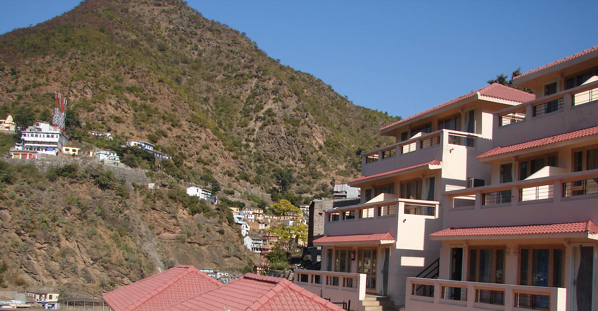 Ramkund Resort in Himalayas